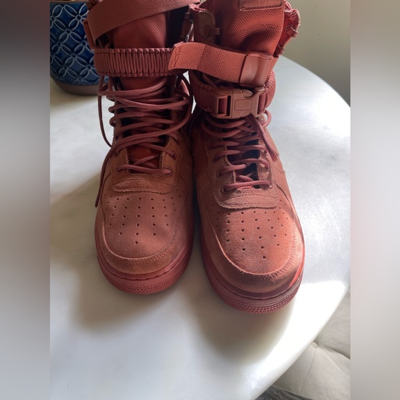 SF Air Force 1 ‘Dusty Peach’ - Picture 9 of 13